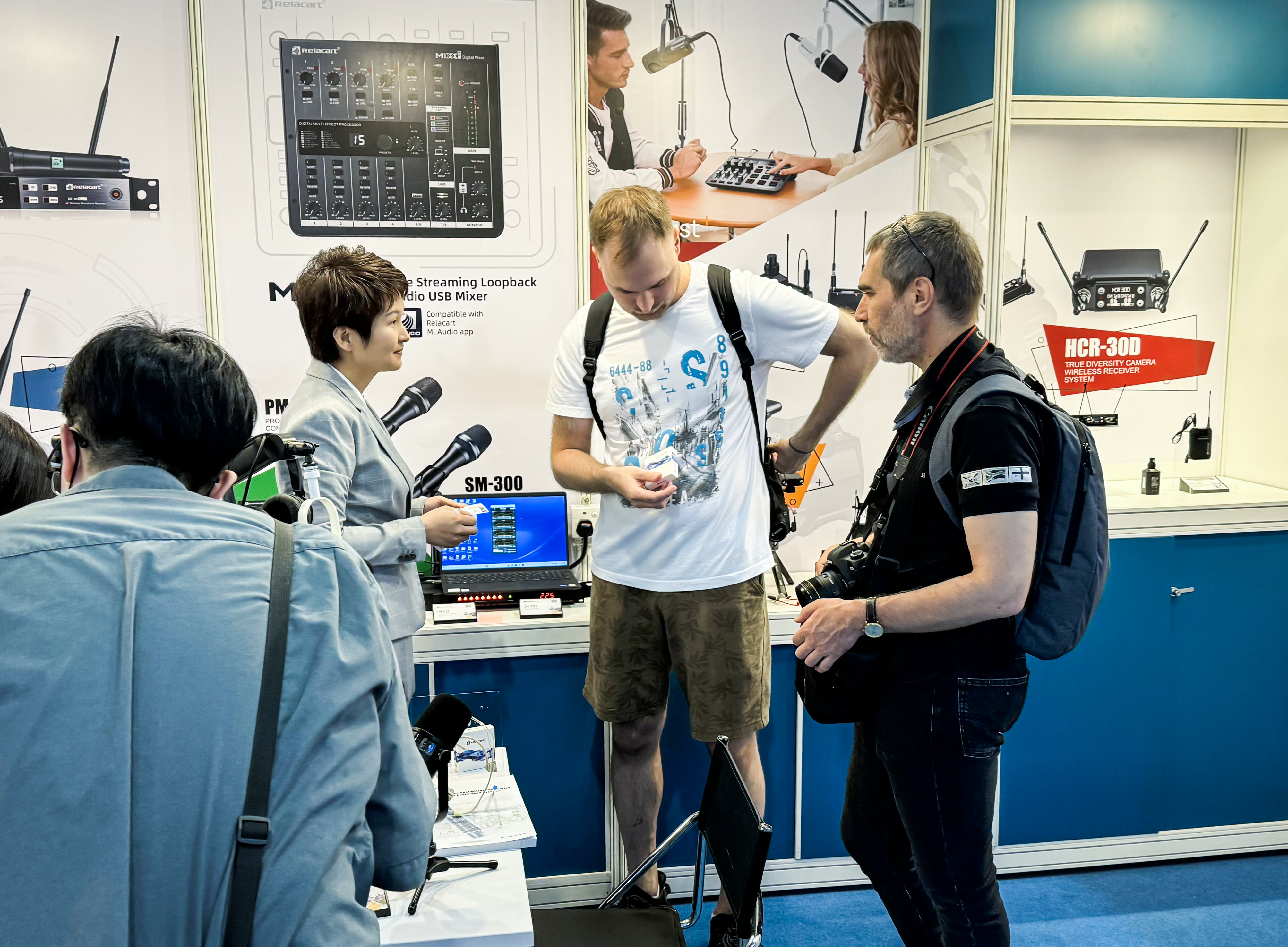 展会回顾丨MI3双通道2.4G数字无线麦克风系统亮相，匠心构思备受好评！